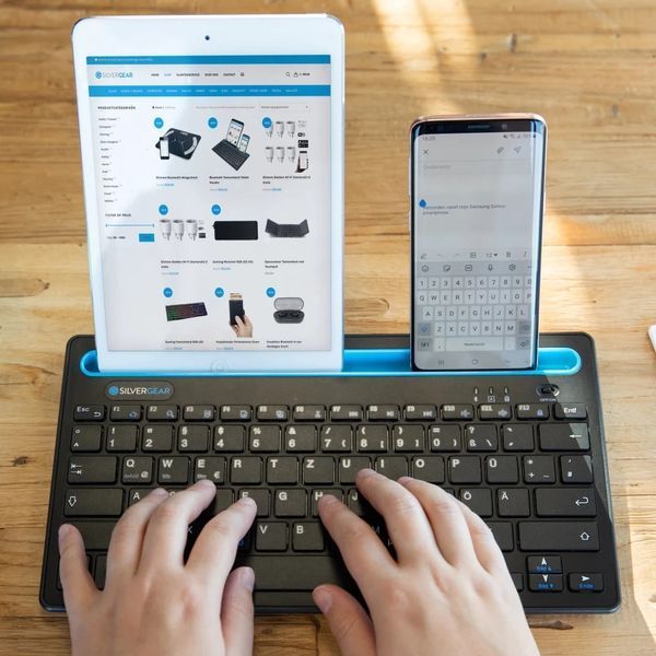 Бездротова клавіатура для планшета з німецькою розкладкою QWERTZ - чорна фото